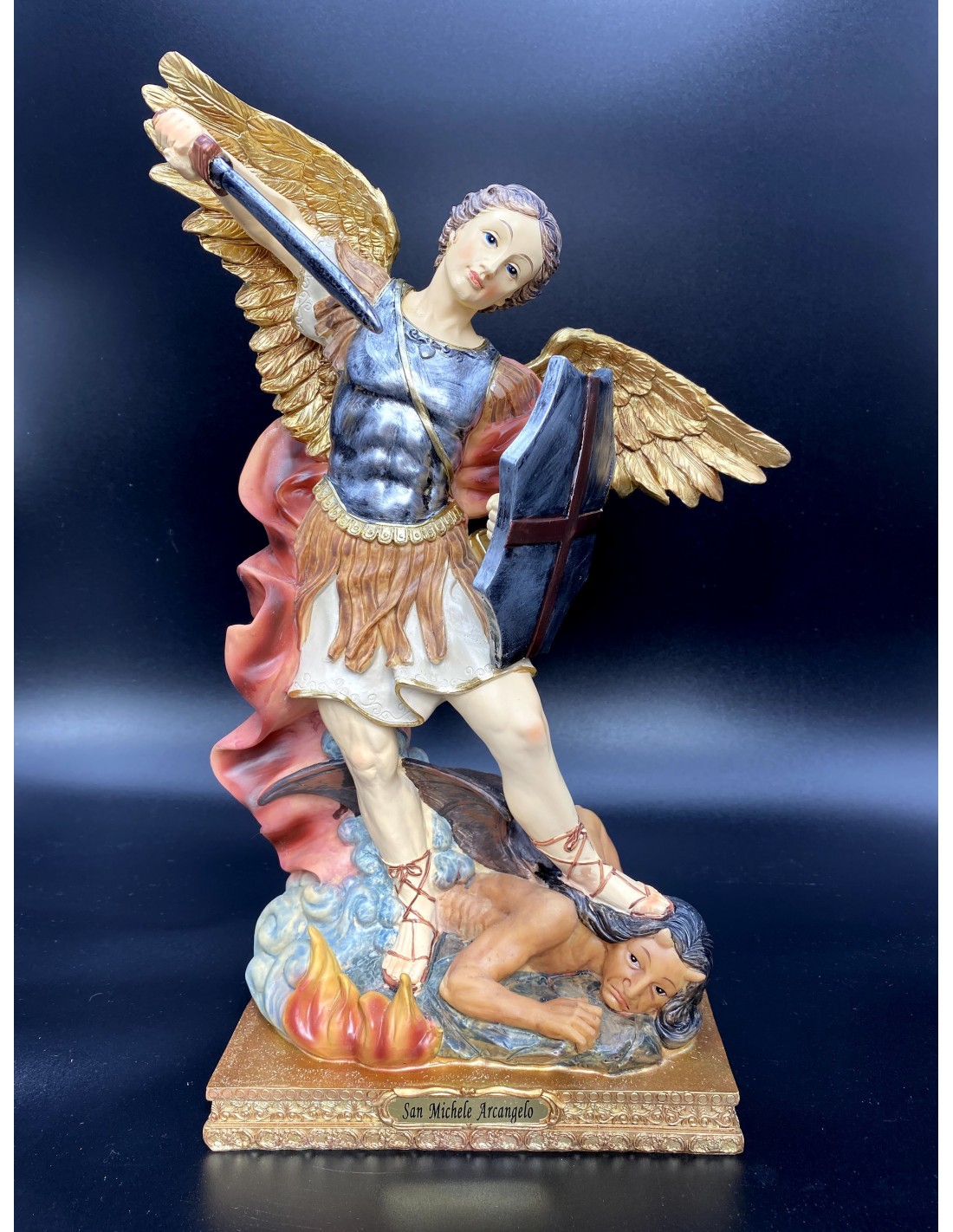 Statua San Michele Arcangelo in resina dipinta cm 22